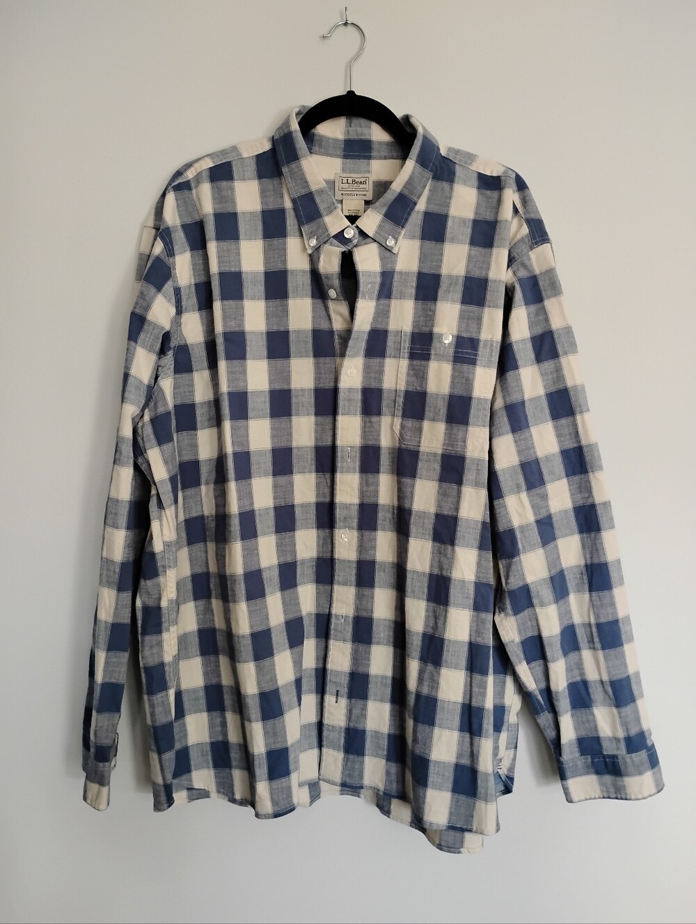 L.L. Bean Navy/White Buffalo Plaid Button-Down Shirt XXL reg. 100% Cotton